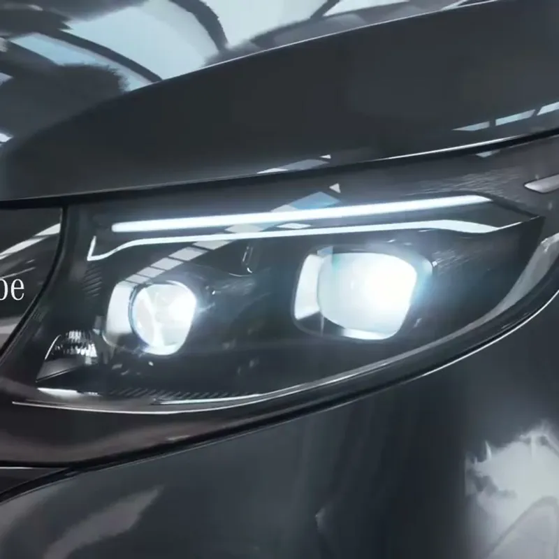 MERCEDES-BENZ – THE NEW V-CLASS cover